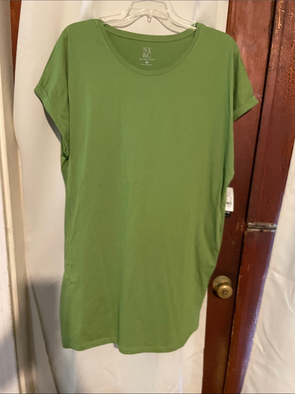 New York & Company Olive Green Short-Sleeve Tunic Top